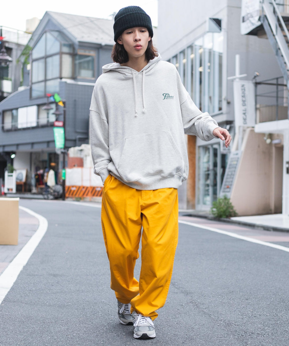 イエロー モデル：174㎝ L着用