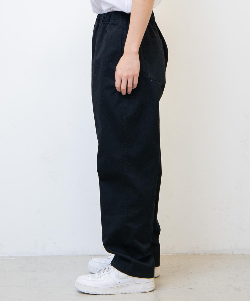 ブラック モデル：174㎝ L着用