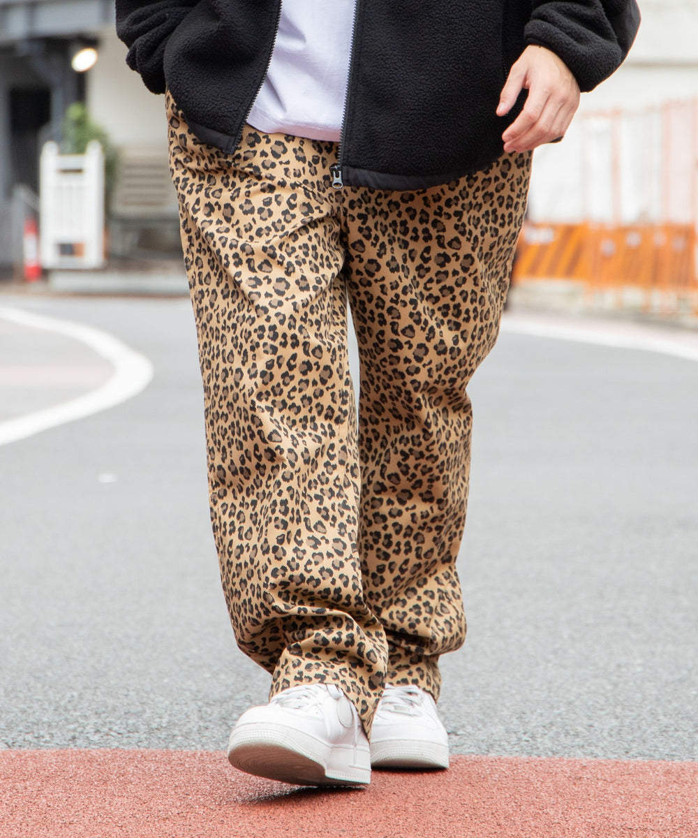 柄1 モデル：174㎝ L着用