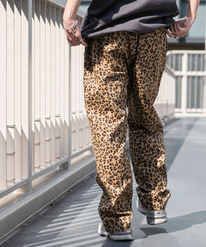 柄1 モデル：174cmL着用