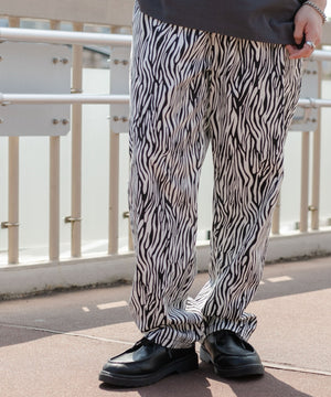 柄3 モデル：174㎝ L着用