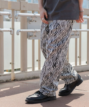 柄3 モデル：174㎝ L着用