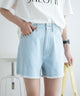 フリンジショートパンツ/デニム淡 モデル：161cm M着用