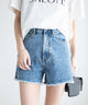 フリンジショートパンツ/デニム中濃加工 モデル：164cm M着用