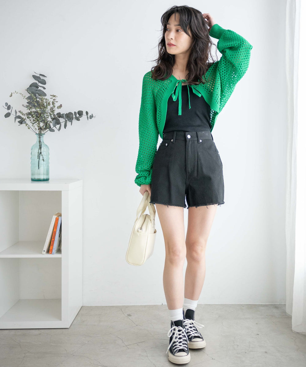 ブラック モデル：164cm M着用