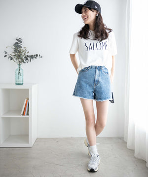 デニム中濃加工 モデル：164cm M着用