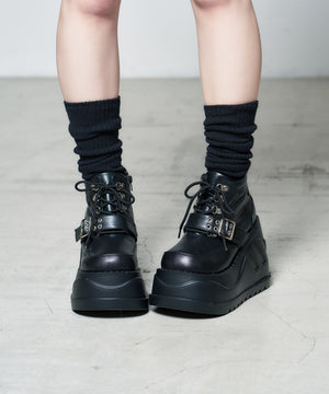 世界が広く見えちゃう靴 《新色登場》