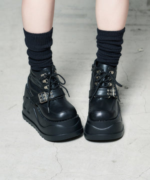 世界が広く見えちゃう靴 《新色登場》