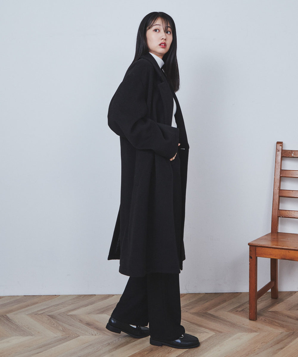 ブラック モデル：171cm M着用