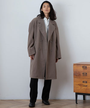 ベージュ モデル：181cm L着用