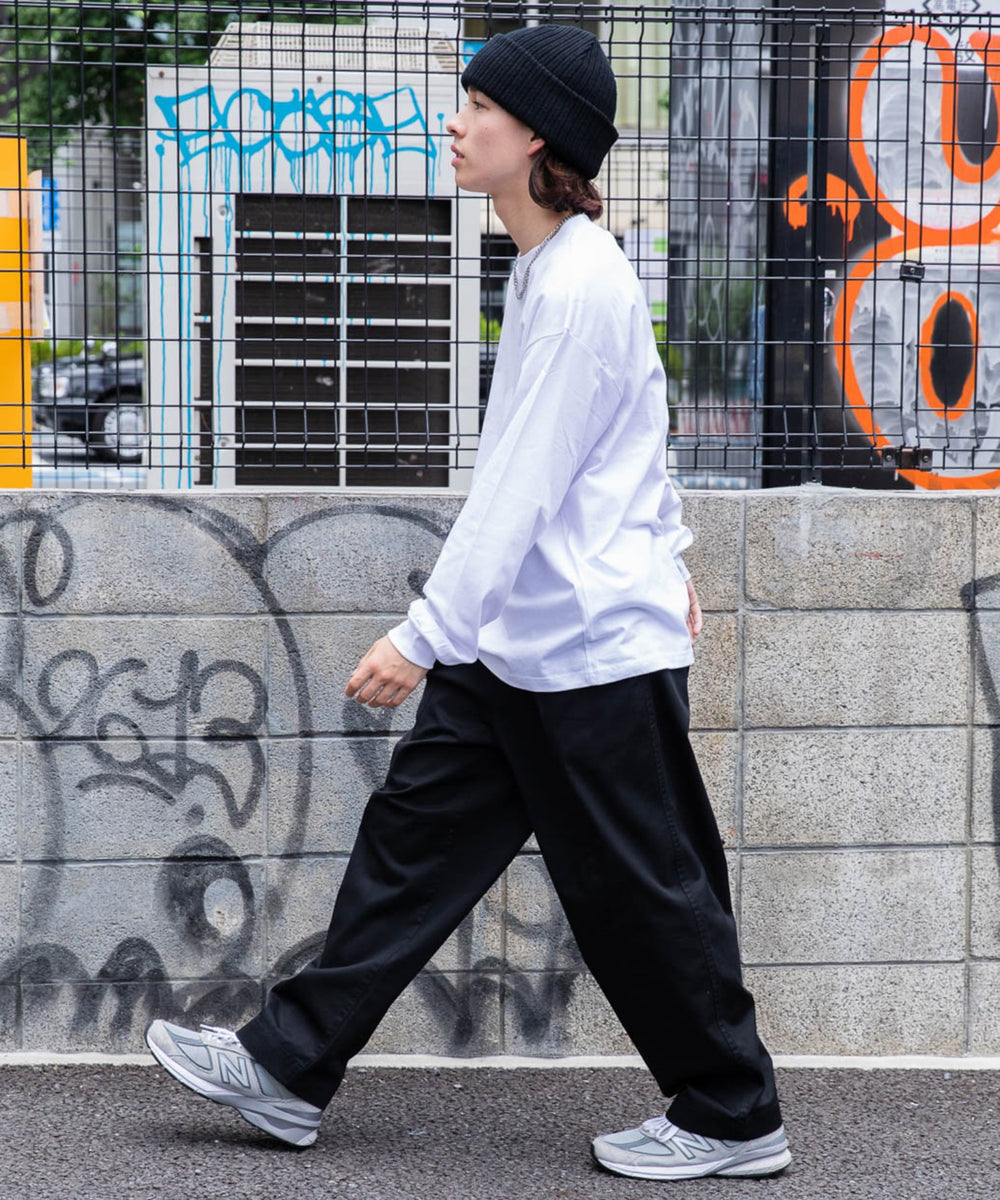 ブラック　モデル：174cm L着用