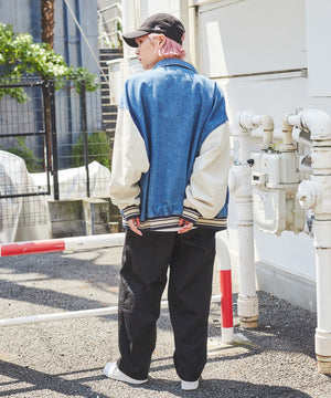 ブラック　モデル：170cm M着用