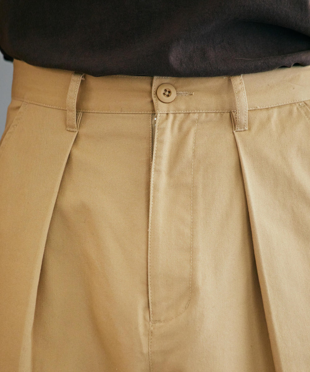 タックトラウザーパンツ