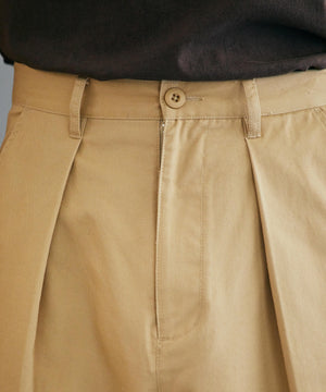 タックトラウザーパンツ