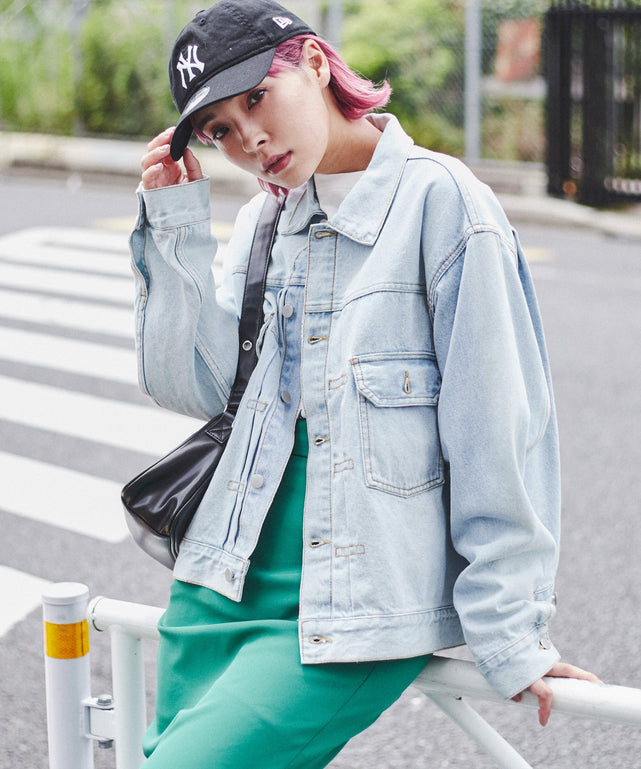 デニムトラッカージャケット/デニム淡色 モデル：170㎝ M着用