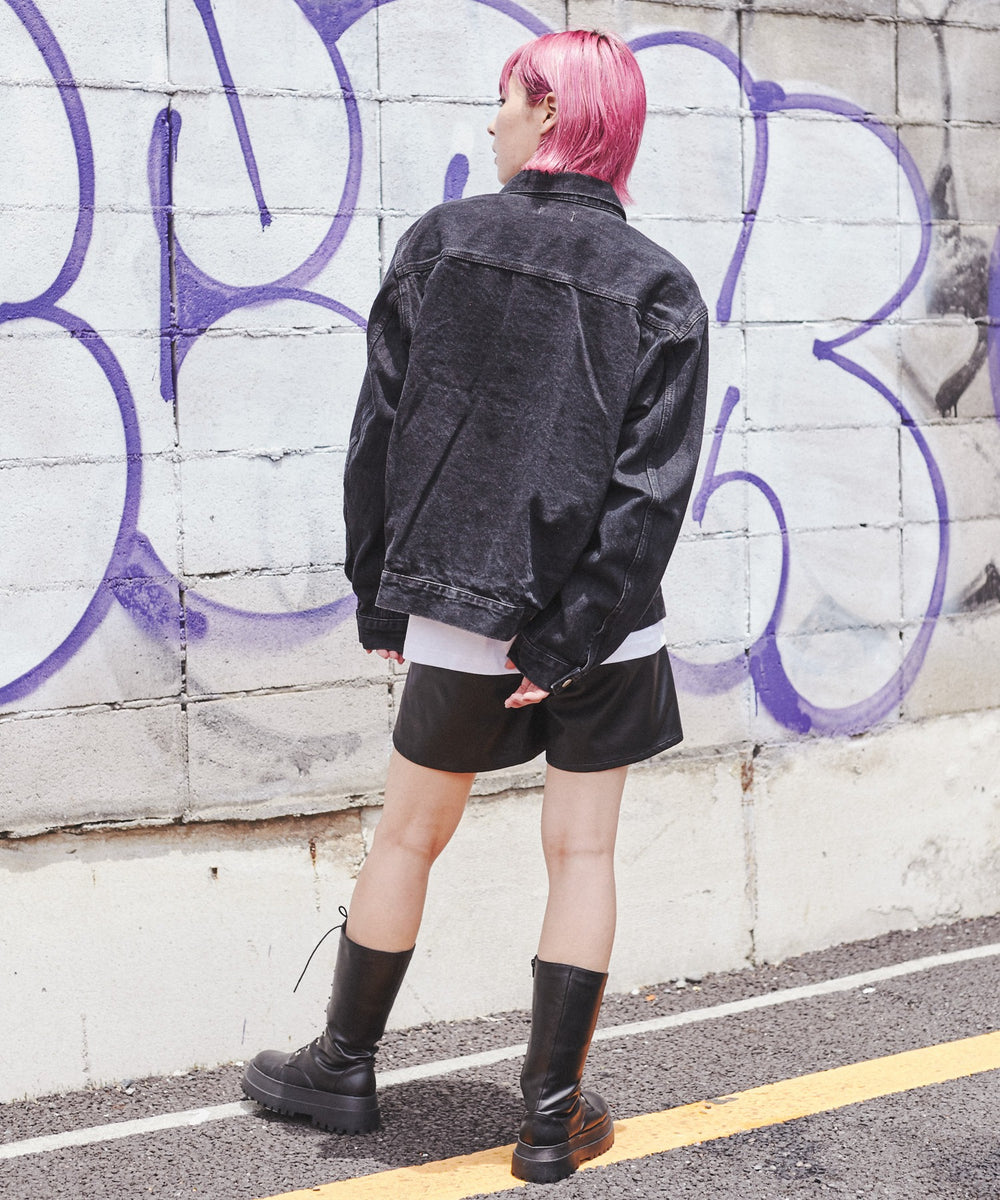 ブラック モデル：170㎝ M着用