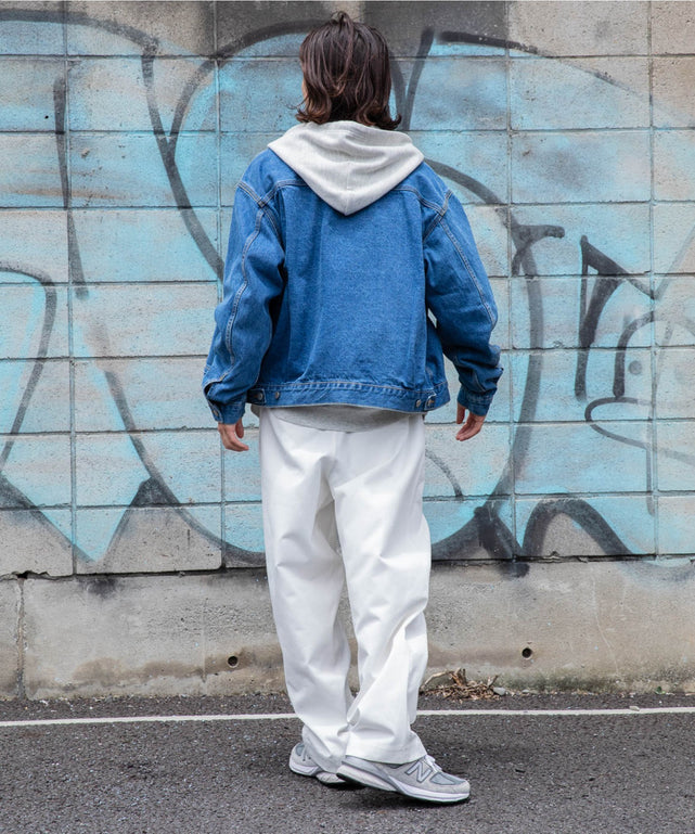 デニム中濃 モデル：174㎝ L着用