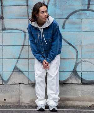 デニム中濃 モデル：174㎝ L着用