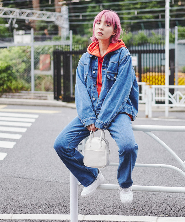 デニム中濃 モデル：170㎝ M着用