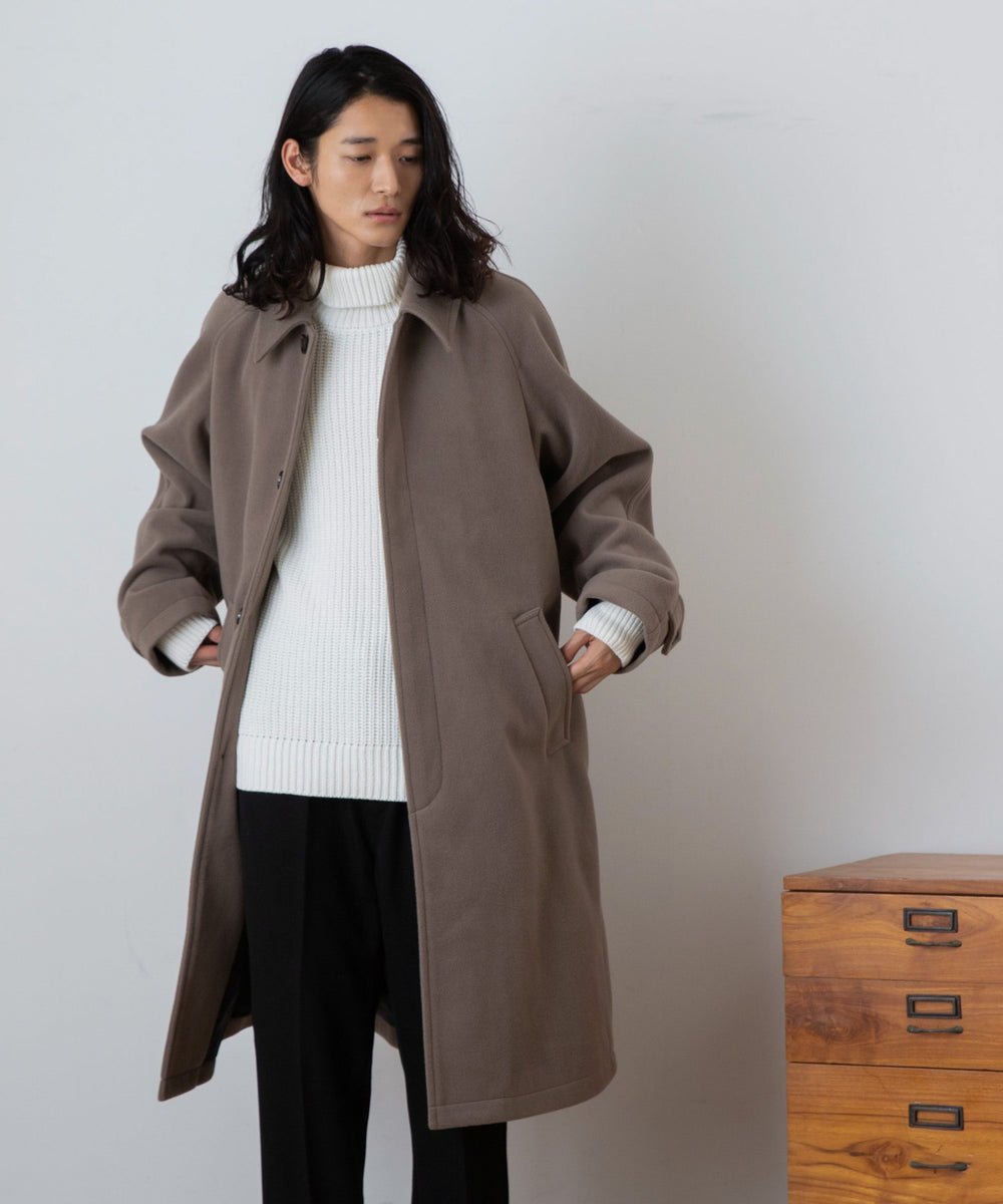 ベージュ モデル：181cm L着用