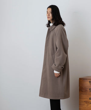 ベージュ モデル：181cm L着用