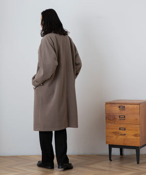 ベージュ モデル：181cm L着用