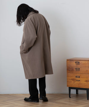 ベージュ モデル：181cm L着用