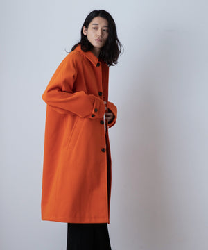 オレンジ モデル：181cm L着用