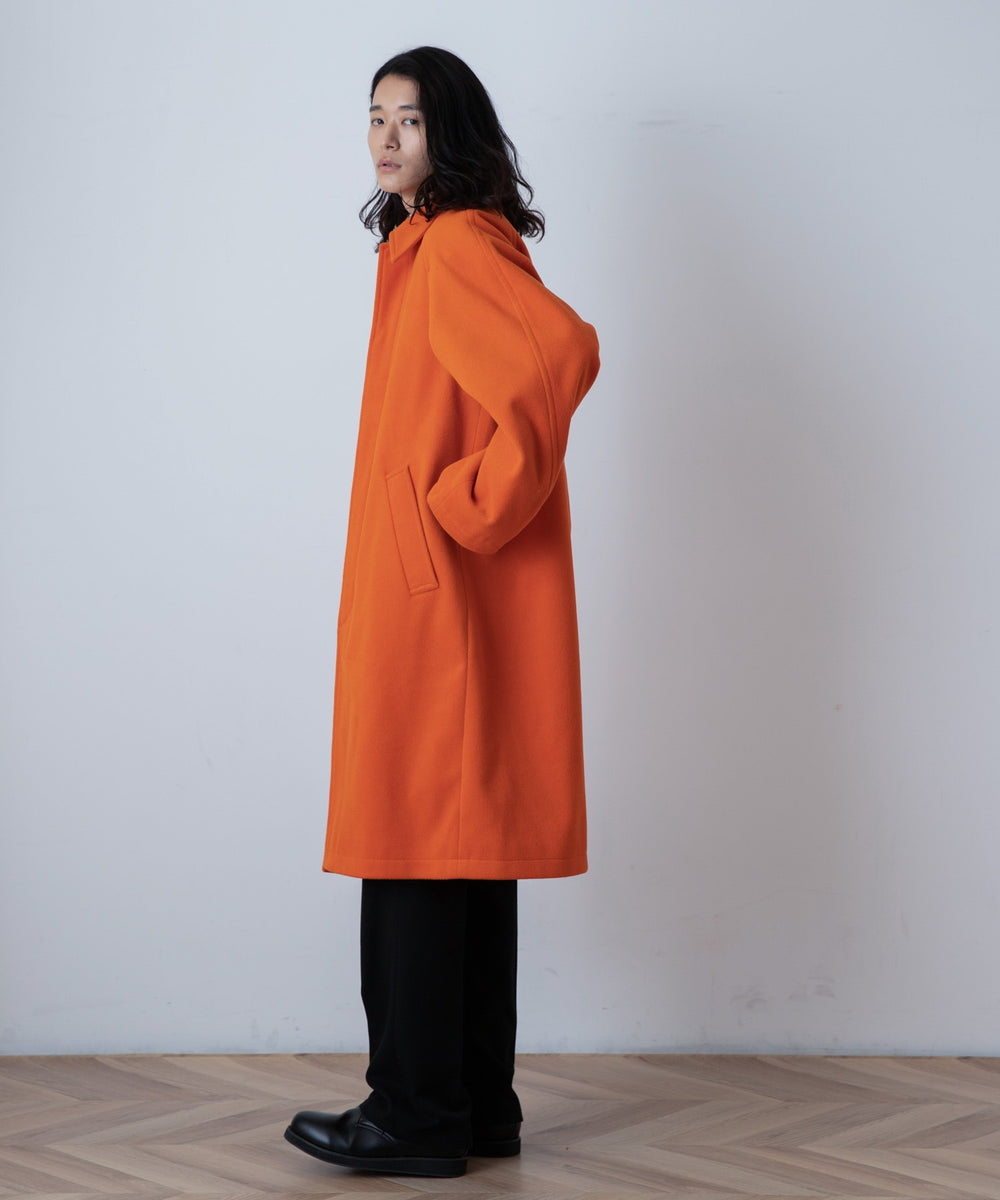 オレンジ モデル：181cm L着用
