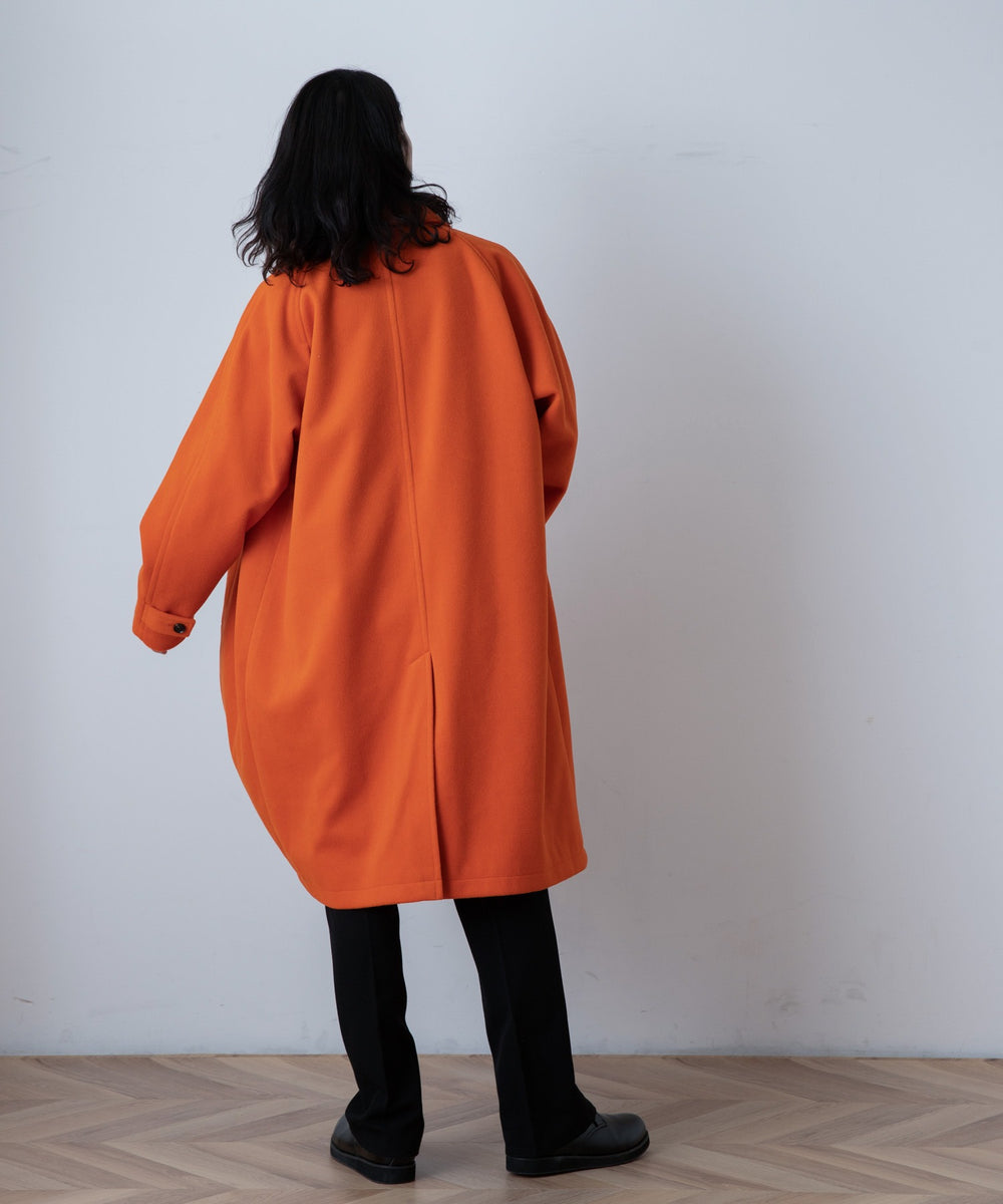 オレンジ モデル：181cm L着用