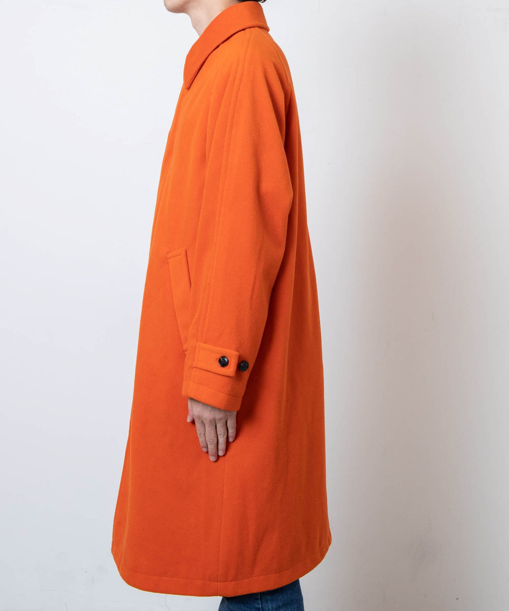 オレンジ モデル：181cm L着用