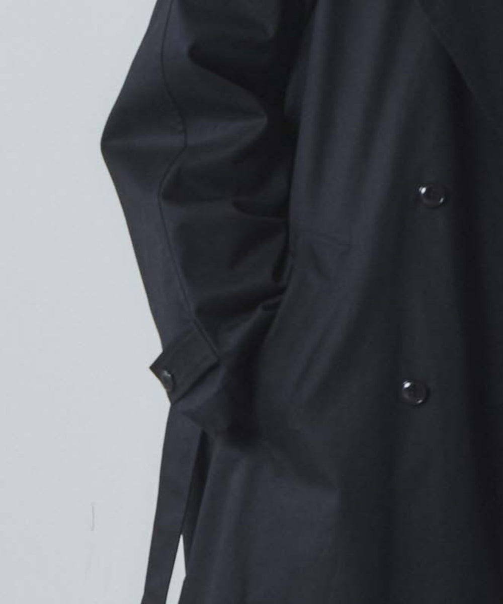 ダブルブレステッドコート