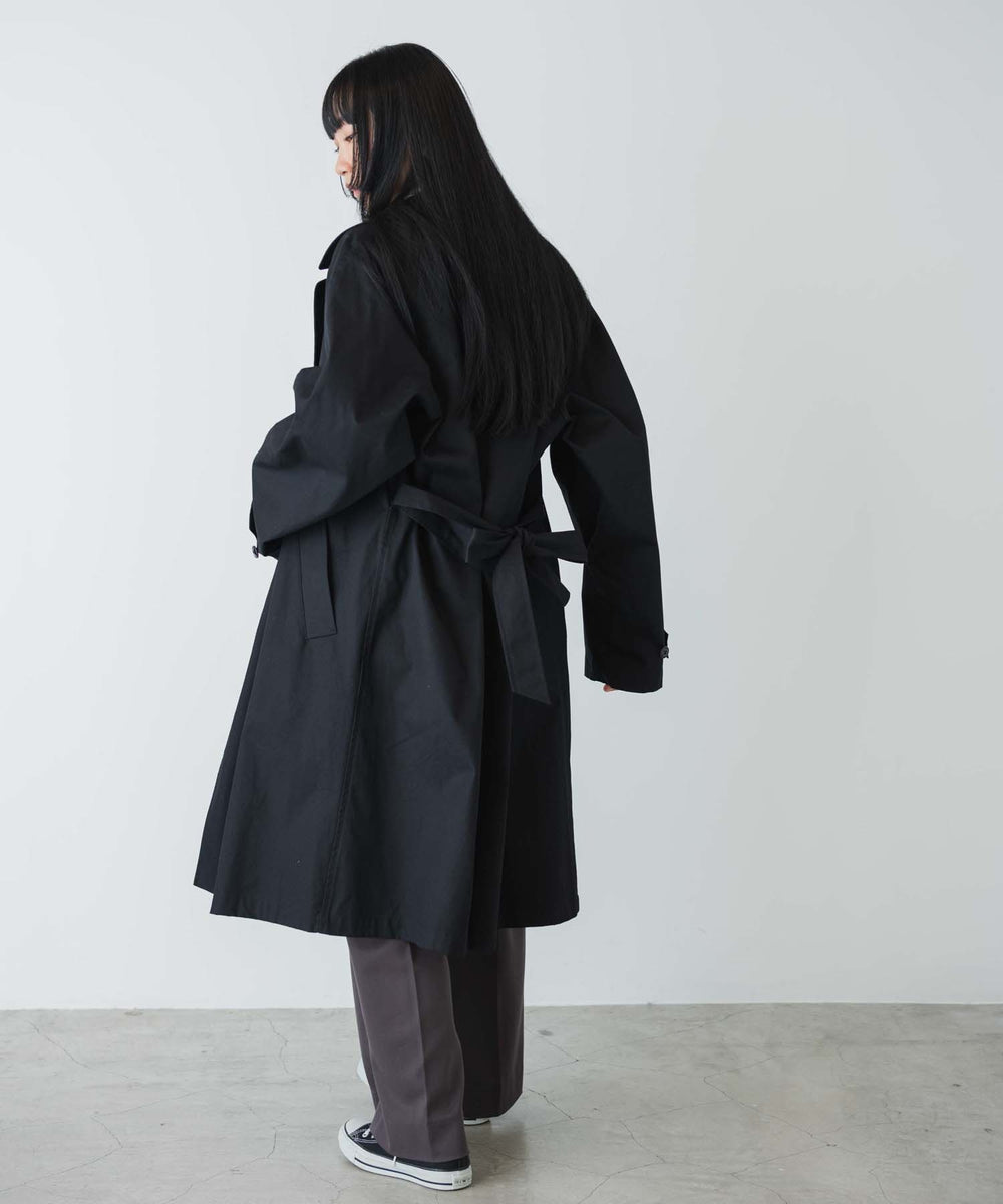 ブラック モデル：170cm M着用