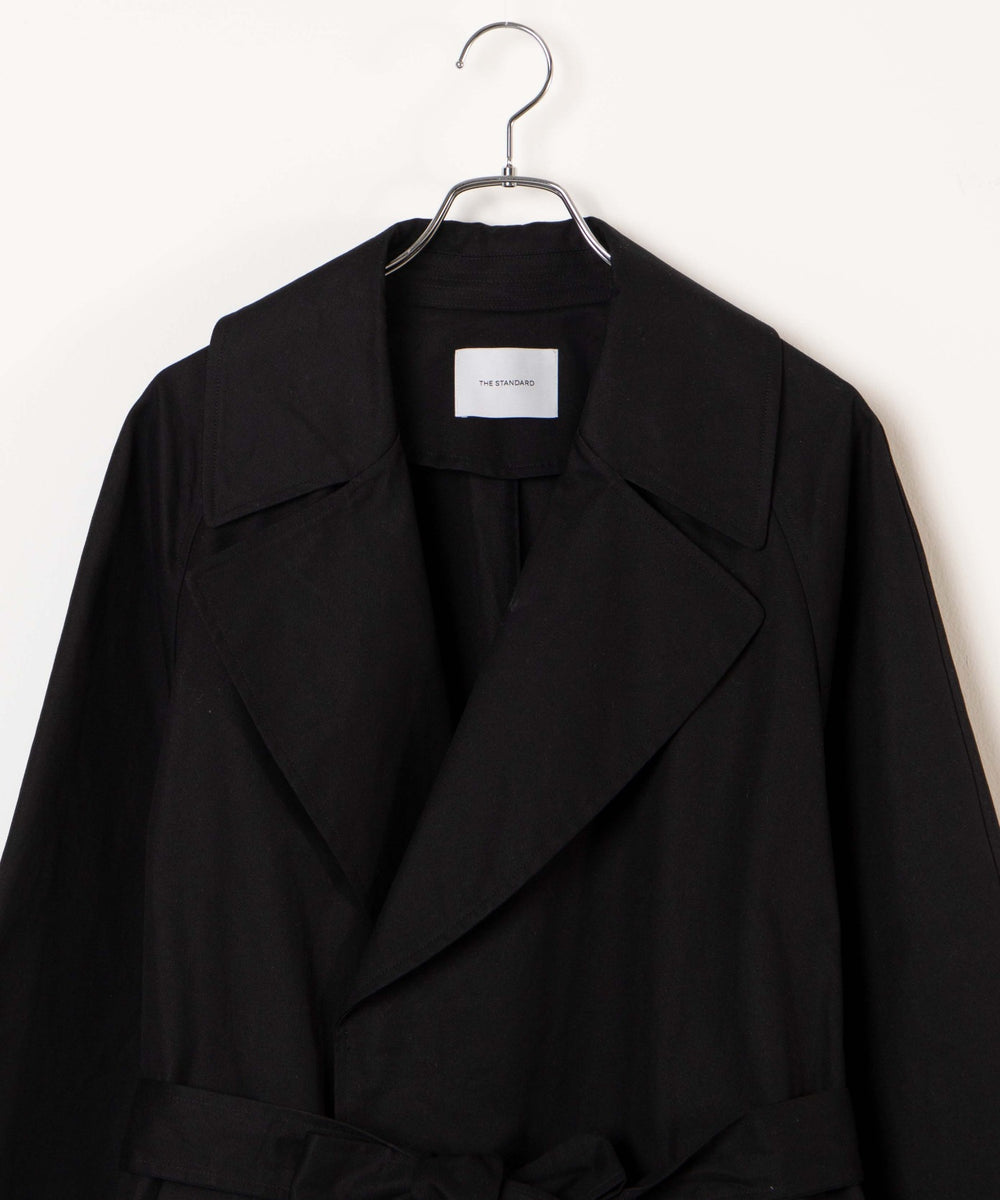 ダブルブレステッドコート