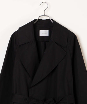 ダブルブレステッドコート