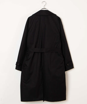 ダブルブレステッドコート