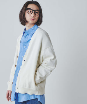 オフホワイト モデル：172cm L着用