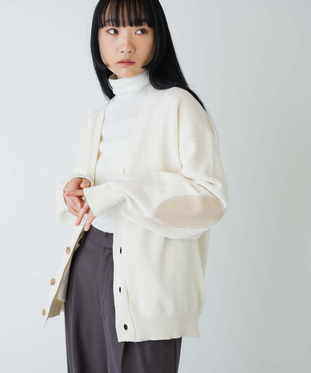 オフホワイト モデル：170cm M着用