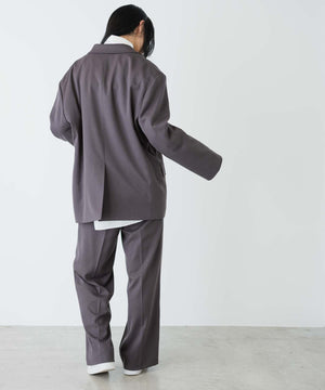 ブラックその他 モデル：170cm M着用