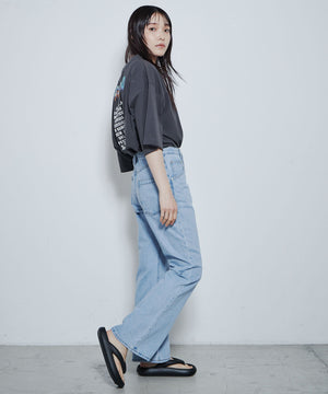 フレアデニムパンツ