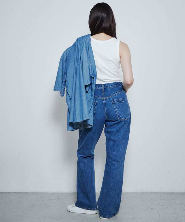 フレアデニムパンツ