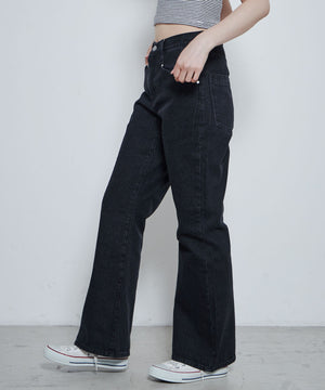 フレアデニムパンツ