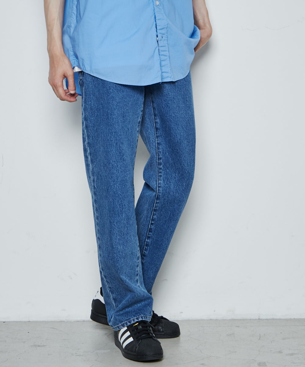 スリムストレートデニムパンツ