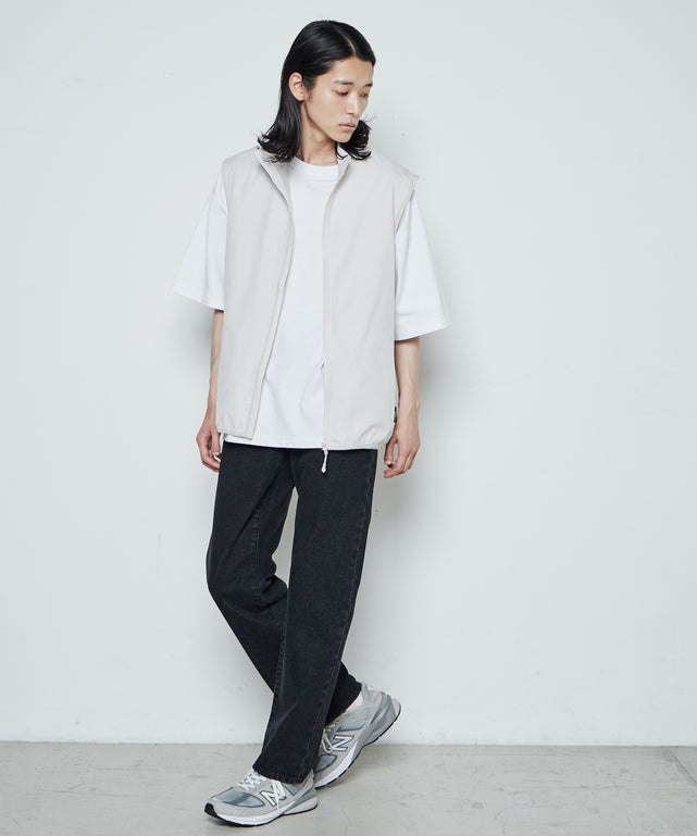 スリムストレートデニムパンツ