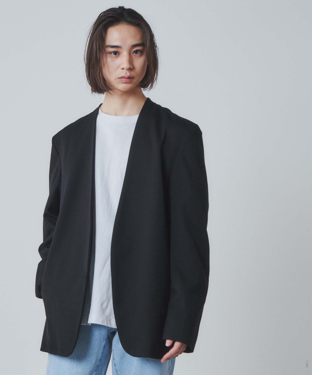 ブラック モデル：172cm L着用